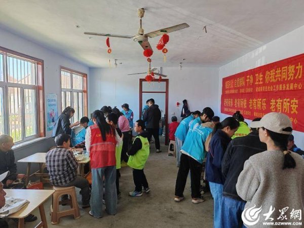潍坊诸城：助老食堂传温情 老少同乐共绘民政暖心画卷