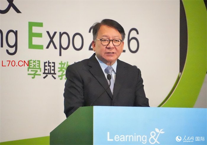 香港特区政府政务司司长陈国基致开幕辞。实习生 陈一豪摄